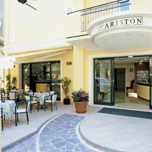 hotel-ariston-misano-adriatico.emilia-romagnahotels.net/